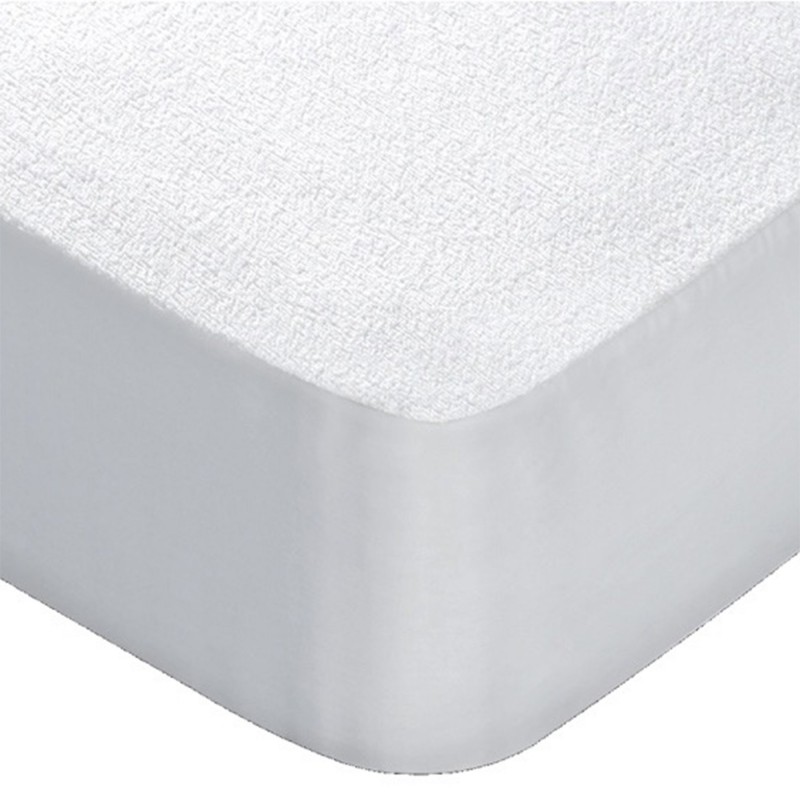 Breathable and waterproof mattress protector