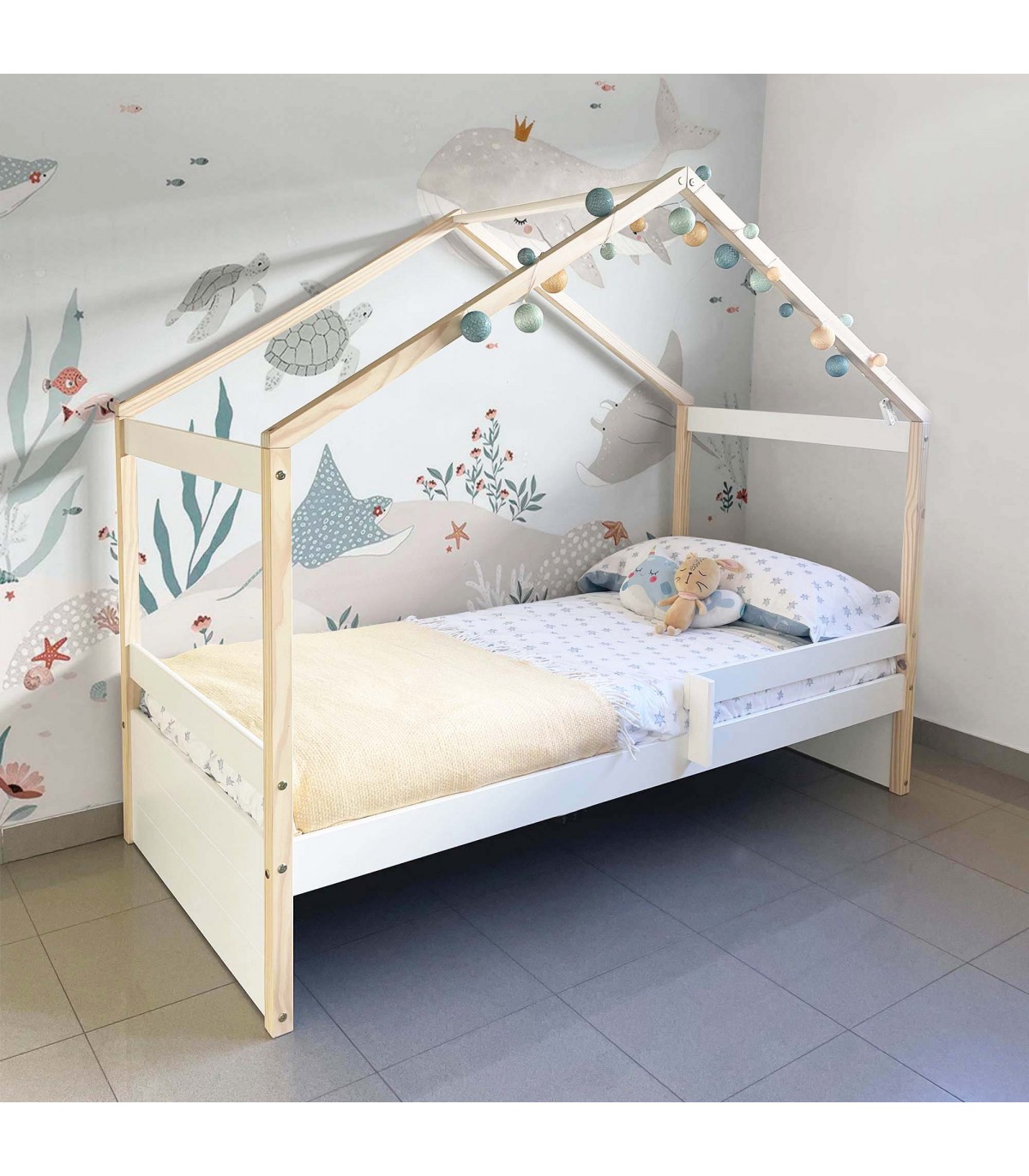 Buy Cama Infantil Montessori casita con barandilla